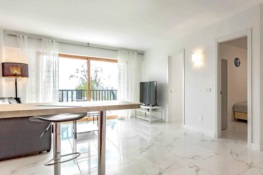 Modern Apartment In Parque Royal I, Playa Fanabe Costa Adeje  ภายนอก รูปภาพ