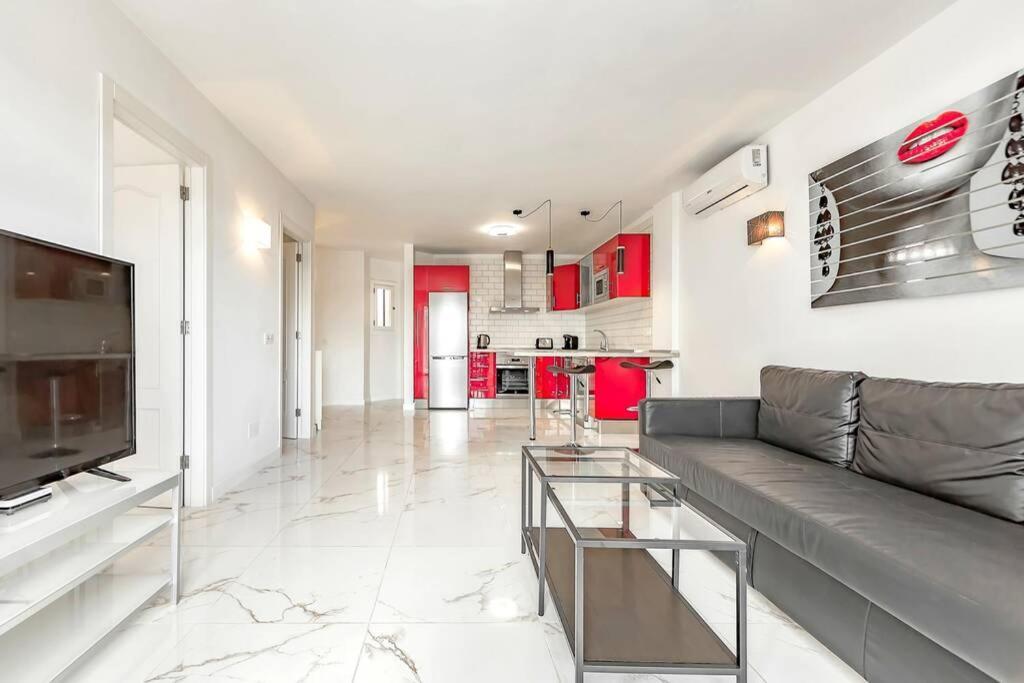 Modern Apartment In Parque Royal I, Playa Fanabe Costa Adeje  ภายนอก รูปภาพ